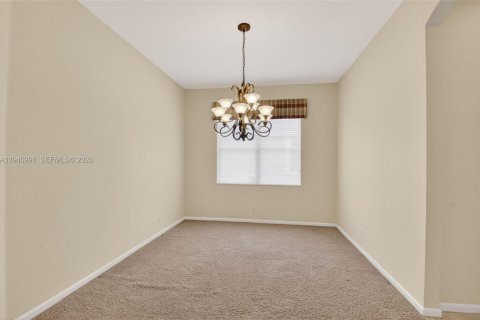 House in Boynton Beach, Florida 3 bedrooms, 214.79 sq.m. № 2007967 - photo 28