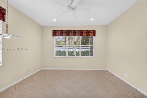 House in Boynton Beach, Florida 3 bedrooms, 214.79 sq.m. № 2007967 - photo 26