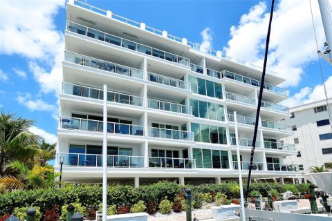 Condominio en venta en Sarasota, Florida, 2 dormitorios, 170.66 m2 № 1542704 - foto 2