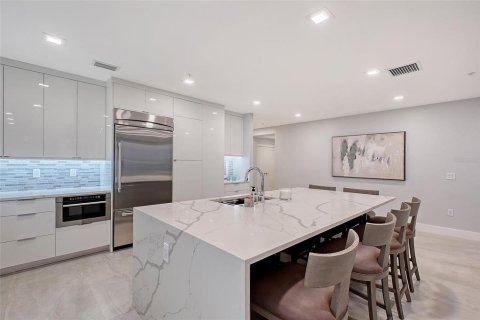 Copropriété à vendre à Sarasota, Floride: 2 chambres, 170.66 m2 № 1542704 - photo 10