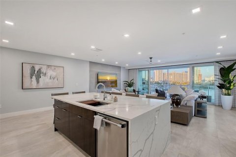 Copropriété à vendre à Sarasota, Floride: 2 chambres, 170.66 m2 № 1542704 - photo 9