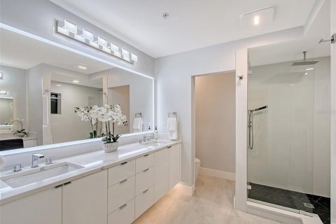 Copropriété à vendre à Sarasota, Floride: 2 chambres, 170.66 m2 № 1542704 - photo 24