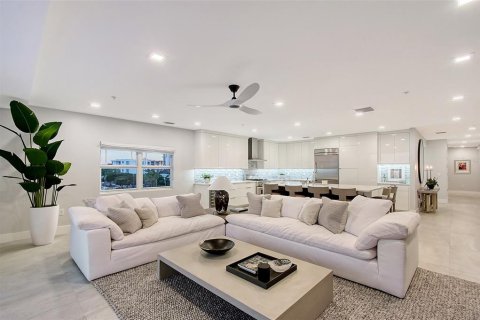 Copropriété à vendre à Sarasota, Floride: 2 chambres, 170.66 m2 № 1542704 - photo 13