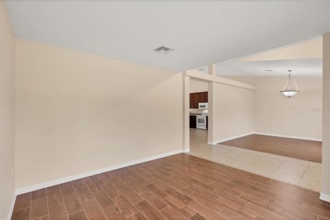 Villa ou maison à vendre à Port Charlotte, Floride: 4 chambres, 197.51 m2 № 2227013 - photo 18
