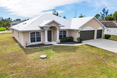 Villa ou maison à vendre à Port Charlotte, Floride: 4 chambres, 197.51 m2 № 2227013 - photo 29