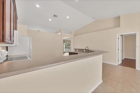 Villa ou maison à vendre à Port Charlotte, Floride: 4 chambres, 197.51 m2 № 2227013 - photo 6