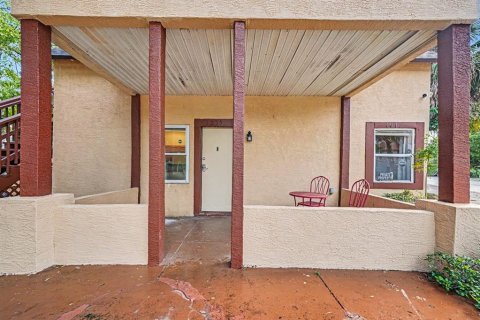 Villa ou maison à vendre à Daytona Beach, Floride: 5 chambres, 172.43 m2 № 2433670 - photo 4