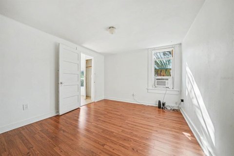 Villa ou maison à vendre à Daytona Beach, Floride: 5 chambres, 172.43 m2 № 2433670 - photo 24