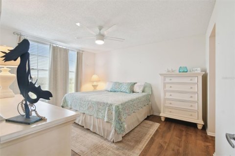 Condo in Bradenton, Florida, 2 bedrooms  № 1733970 - photo 27