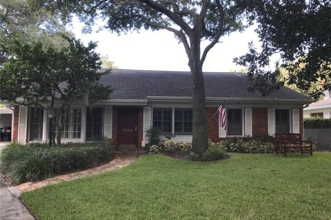 Terreno en venta en Tampa, Florida № 1879627 - foto 1