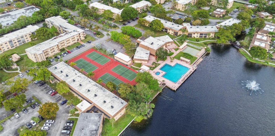 Condo in Hollywood, Florida, 1 bedroom  № 1731975