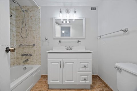 Copropriété à vendre à Aventura, Floride: 71.16 m2 № 1957070 - photo 19