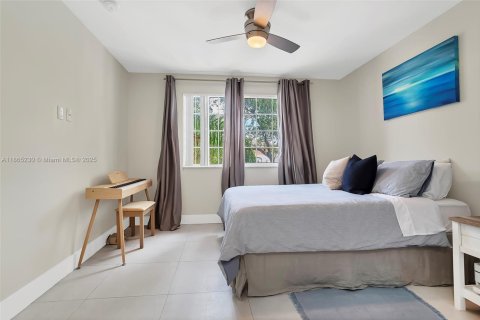 Condominio en venta en Fort Lauderdale, Florida, 2 dormitorios, 97.92 m2 № 1980760 - foto 16