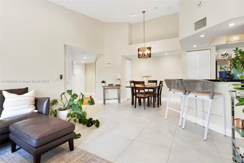 Condominio en venta en Fort Lauderdale, Florida, 2 dormitorios, 97.92 m2 № 1980760 - foto 4