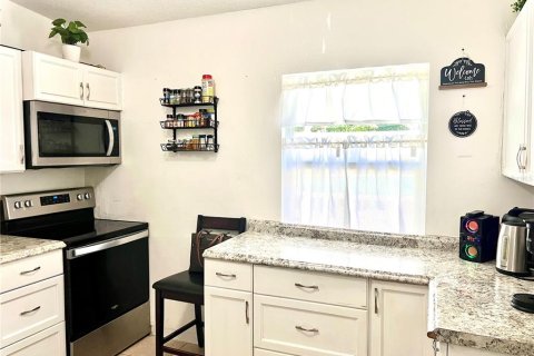 Casa en venta en Leesburg, Florida, 2 dormitorios, 67.45 m2 № 1907103 - foto 4