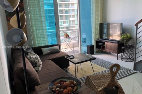 Condo in Miami, Florida, 1 bedroom  № 1986348