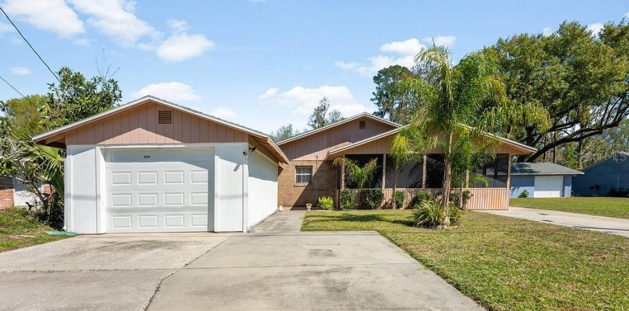 Casa en Lake Wales, Florida 3 dormitorios, 157.93 m2 № 1537997