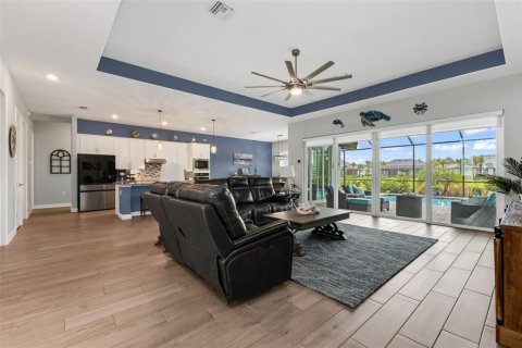 Villa ou maison à vendre à Punta Gorda, Floride: 3 chambres, 247.86 m2 № 2360287 - photo 6