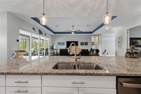 Villa ou maison à vendre à Punta Gorda, Floride: 3 chambres, 247.86 m2 № 2360287 - photo 16