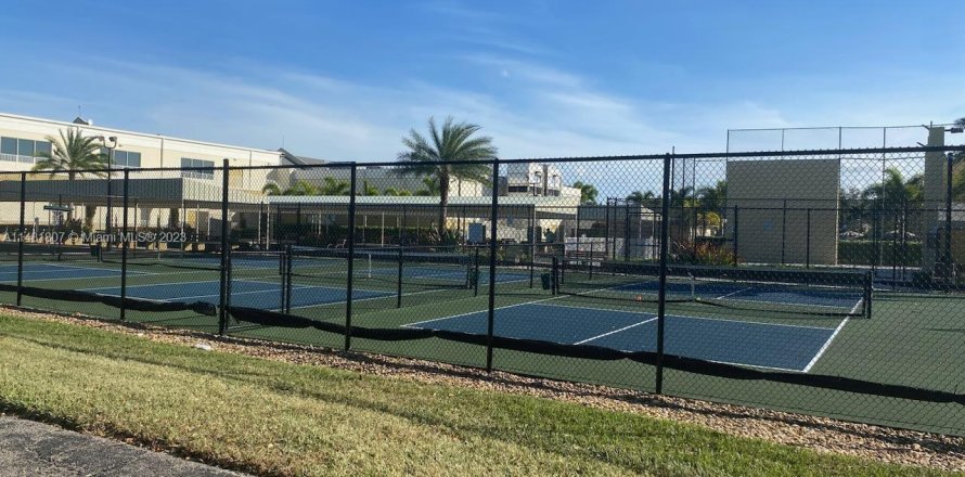 Condo à West Palm Beach, Floride, 1 chambre  № 1145990