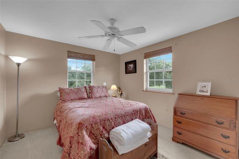 Casa en venta en Fort Myers, Florida, 4 dormitorios, 234.39 m2 № 1918383 - foto 28