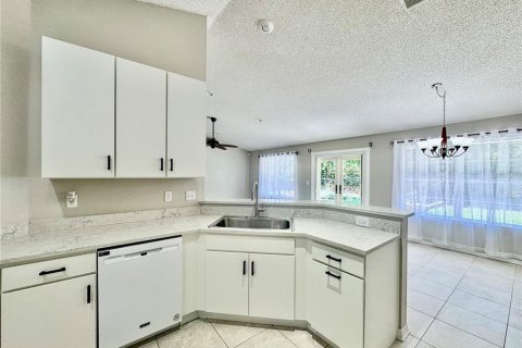 Casa en alquiler en Palm Coast, Florida, 4 dormitorios, 167.6 m2 № 1879646 - foto 4