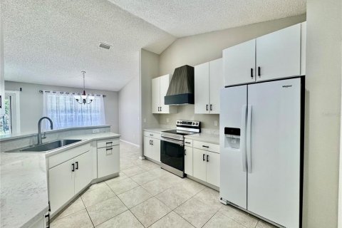 Casa en alquiler en Palm Coast, Florida, 4 dormitorios, 167.6 m2 № 1879646 - foto 2