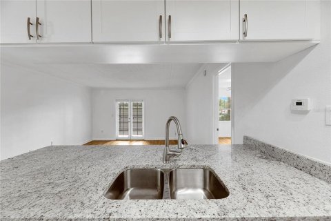 Condominio en alquiler en Tampa, Florida, 1 dormitorio, 72.09 m2 № 1909412 - foto 8