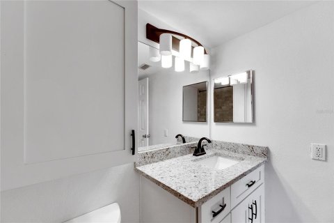 Condominio en alquiler en Tampa, Florida, 1 dormitorio, 72.09 m2 № 1909412 - foto 24