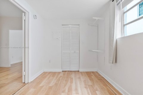 Copropriété à vendre à Miami Beach, Floride: 1 chambre, 41.81 m2 № 1897822 - photo 17