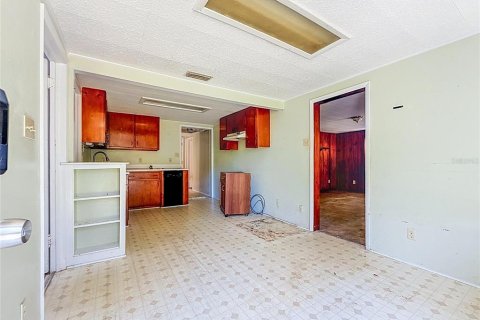 Villa ou maison à vendre à Palm Harbor, Floride: 3 chambres, 93.92 m2 № 2390857 - photo 10