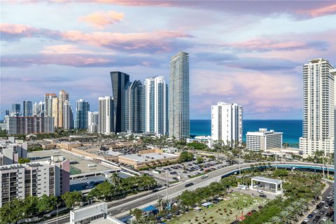 Copropriété à vendre à Sunny Isles Beach, Floride: 3 chambres, 175.77 m2 № 1950310 - photo 22