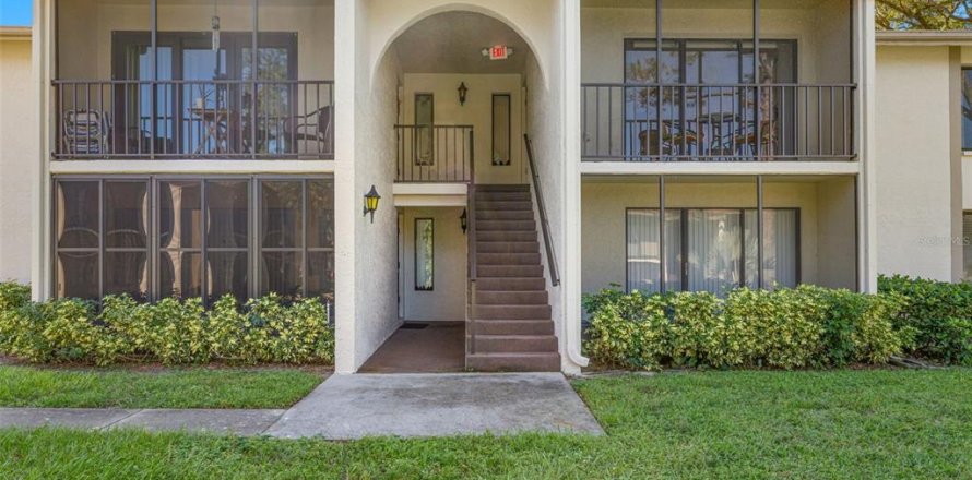 Condo à Palm Harbor, Floride, 2 chambres  № 2416649