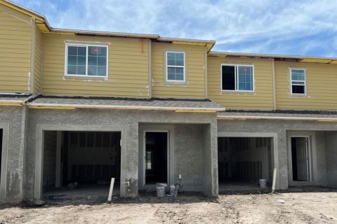 Townhouse in Orlando, Florida 3 bedrooms, 145.76 sq.m. № 1871151 - photo 1