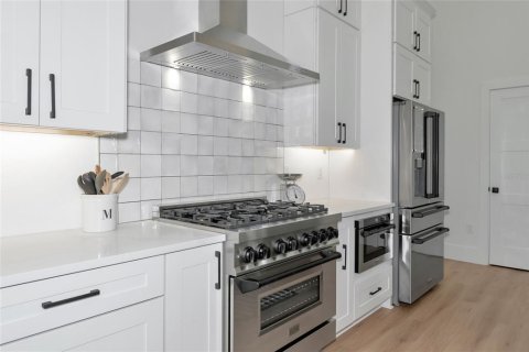 House in Bradenton, Florida 4 bedrooms, 232.16 sq.m. № 1680966 - photo 16