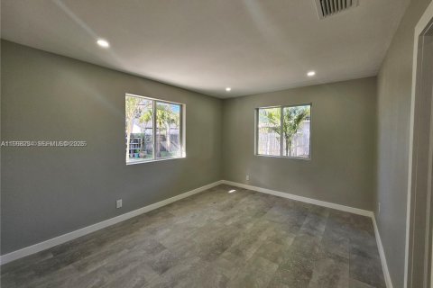 Villa ou maison à vendre à Plantation, Floride: 4 chambres, 154.96 m2 № 2029383 - photo 29