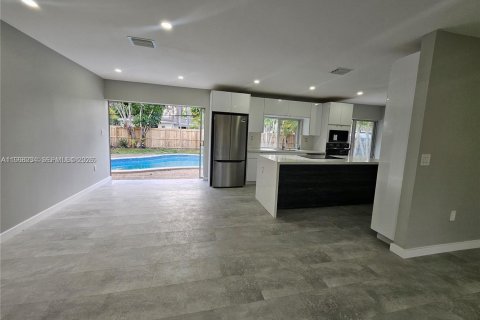 Villa ou maison à vendre à Plantation, Floride: 4 chambres, 154.96 m2 № 2029383 - photo 12