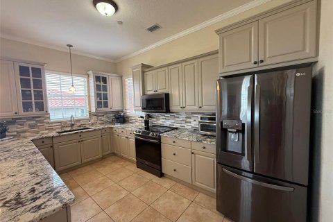 Condominio en alquiler en Punta Gorda, Florida, 3 dormitorios, 176.79 m2 № 1837275 - foto 4