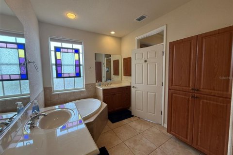 Condominio en alquiler en Punta Gorda, Florida, 3 dormitorios, 176.79 m2 № 1837275 - foto 15