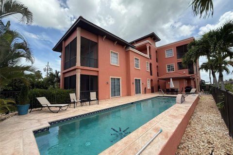 Condominio en alquiler en Punta Gorda, Florida, 3 dormitorios, 176.79 m2 № 1837275 - foto 26