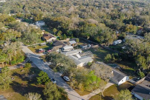 House in Ormond Beach, Florida 3 bedrooms, 240.9 sq.m. № 1514754 - photo 17
