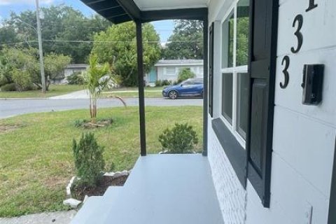 House in Orlando, Florida 3 bedrooms, 120.77 sq.m. № 1735511 - photo 4