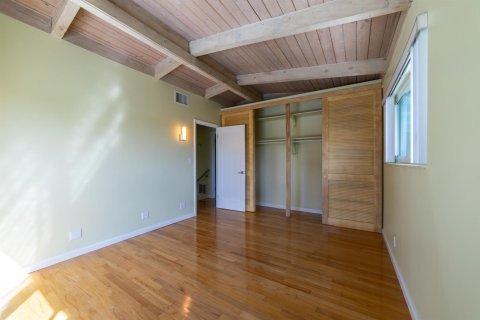 House in Fort Lauderdale, Florida 2 bedrooms, 157.1 sq.m. № 2176394 - photo 14