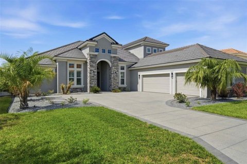 House in Hernando, Florida 4 bedrooms, 389.54 sq.m. № 2206163
