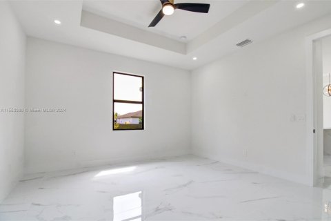 Casa en venta en Cape Coral, Florida, 3 dormitorios, 128.86 m2 № 1076155 - foto 7