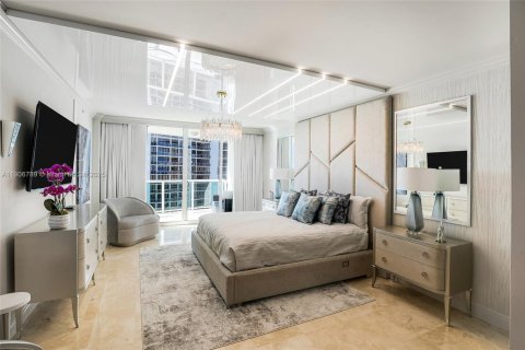 Condominio en venta en Aventura, Florida, 3 dormitorios, 303.23 m2 № 1964436 - foto 17