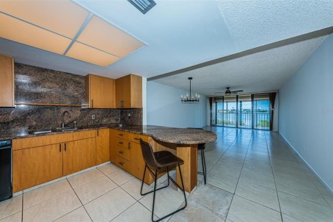 Copropriété à vendre à South Pasadena, Floride: 2 chambres, 129.13 m2 № 1732976 - photo 11