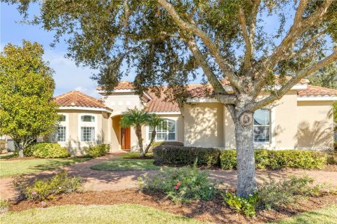 House in Mount Dora, Florida 5 bedrooms, 308.62 sq.m. № 2215681 - photo 2
