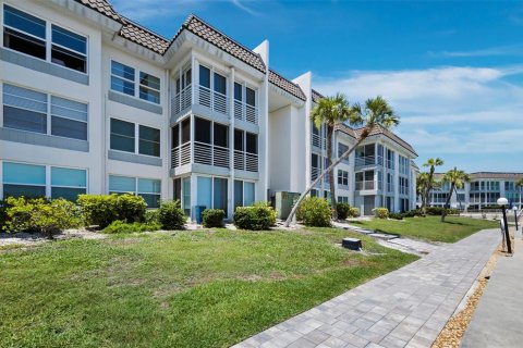 Condo in Longboat Key, Florida, 2 bedrooms  № 1804724 - photo 30