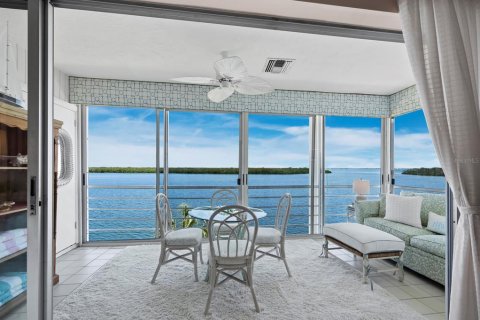 Condo in Longboat Key, Florida, 2 bedrooms  № 1804724 - photo 11